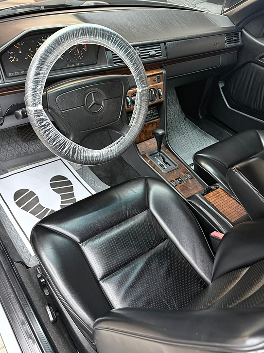 Mercedes W124 innen